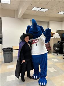 J.P. MASCARO & SONS BRINGS “DUMPO” AND HALLOWEEN  CHEER TO NARBERTH BOROUGH’S ANNUAL PARADE AND  TRUNK-OR-TREAT